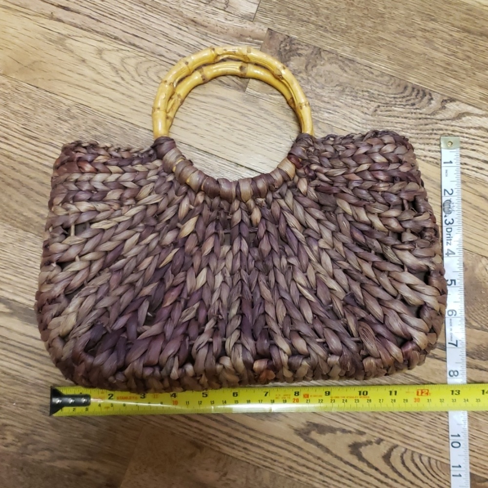 Raffia and bamboo purse